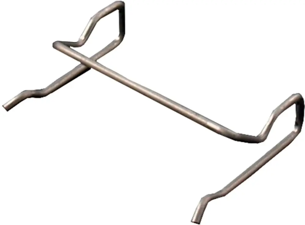 Metallische Halteklammer mit zwei gebogenen Griffen, geeignet für die Befestigung. Produkt von Wolf.